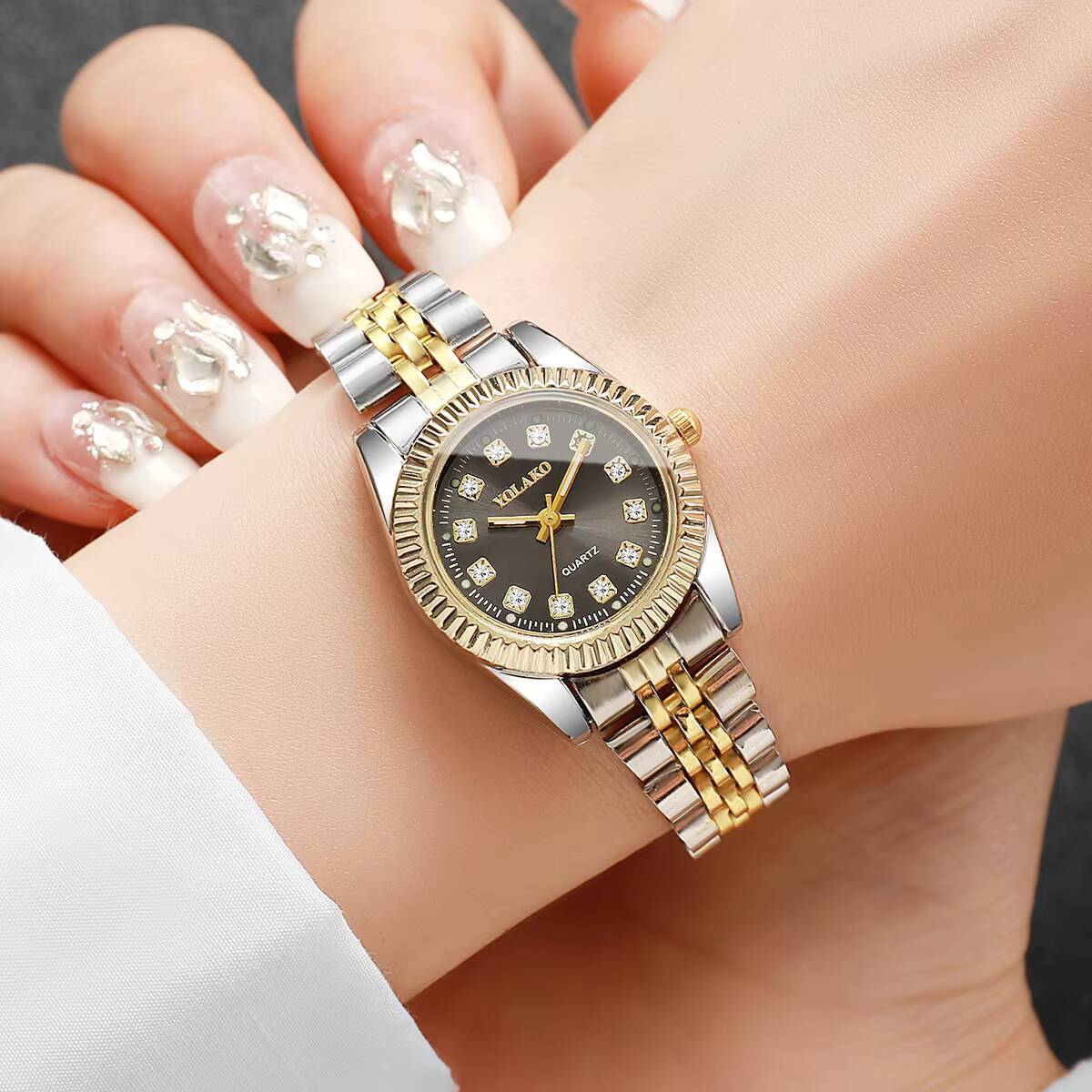 Fashion Rhinestone Women Quart - Luxury Watch Gift Box review and price